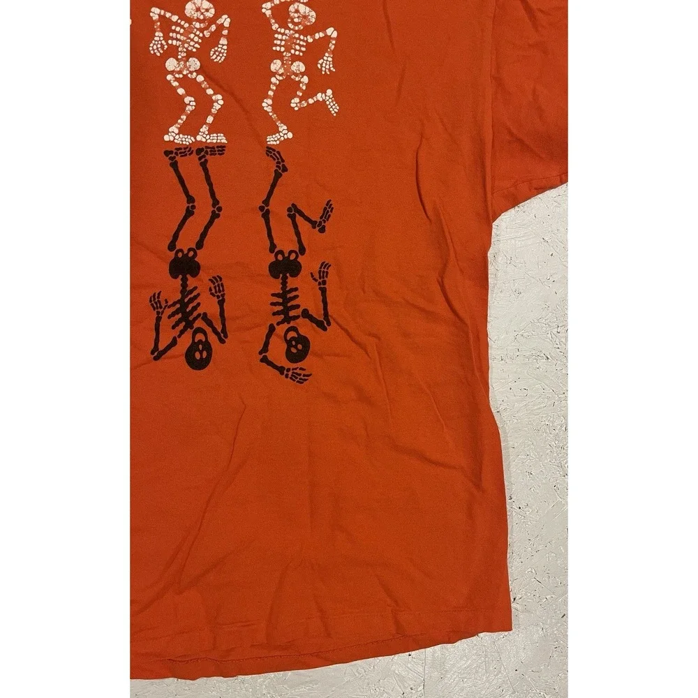 Vintage Halloween Dancing Skeletons Single Stitch 90s T Shirt‎ Tee XL Spooky - Picture 2 of 12